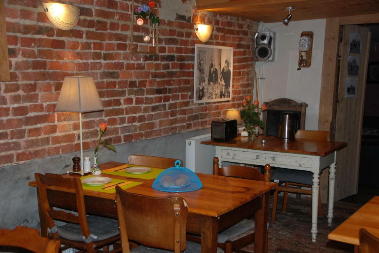 Les Trois Voisins Bed & Breakfast Bourseigne-Vieille